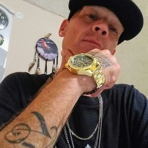 Meet your Posher, Christopher